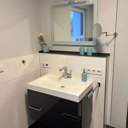 Pyramideneiche Detmold/berlebeck, Naturnah Detmold