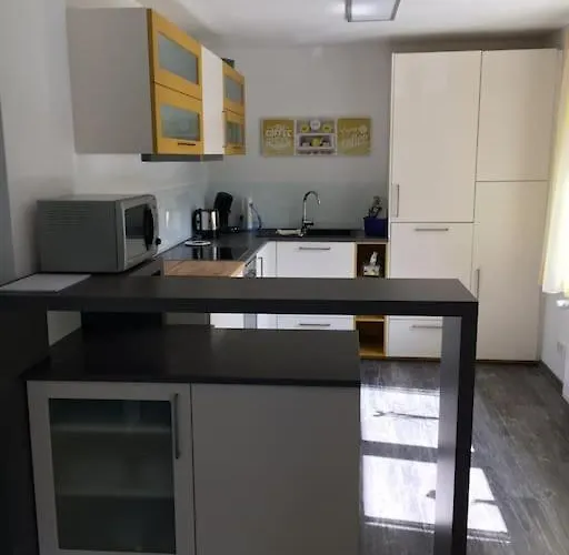 Pyramideneiche Detmold/berlebeck, Naturnah Detmold